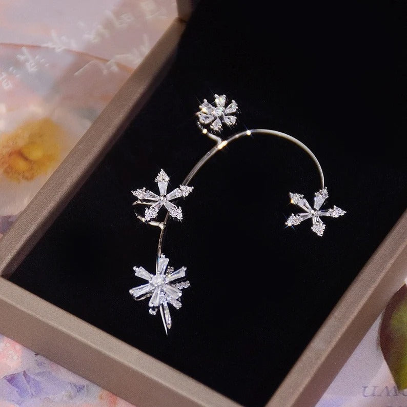 đ¸Shiny Rotating Flower Earrings