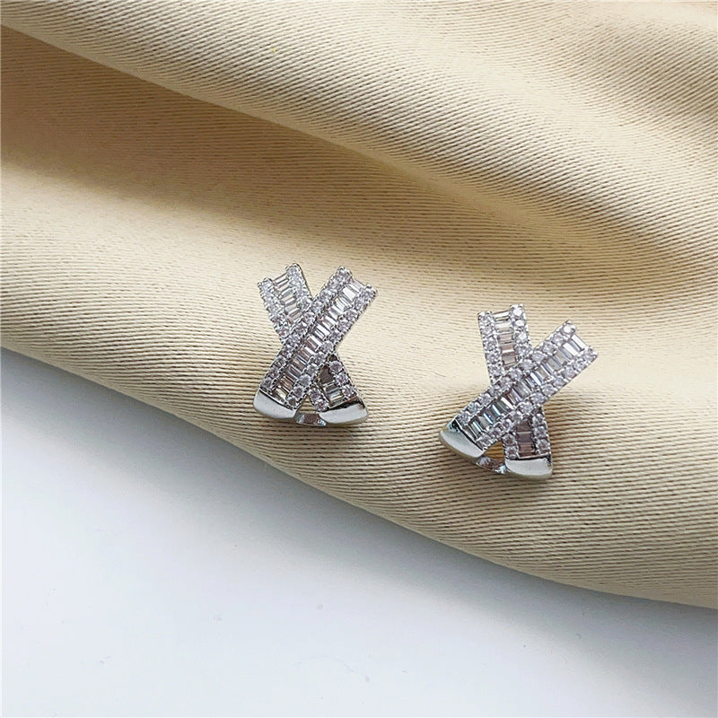 🌸Cross Diamond Stud Earrings