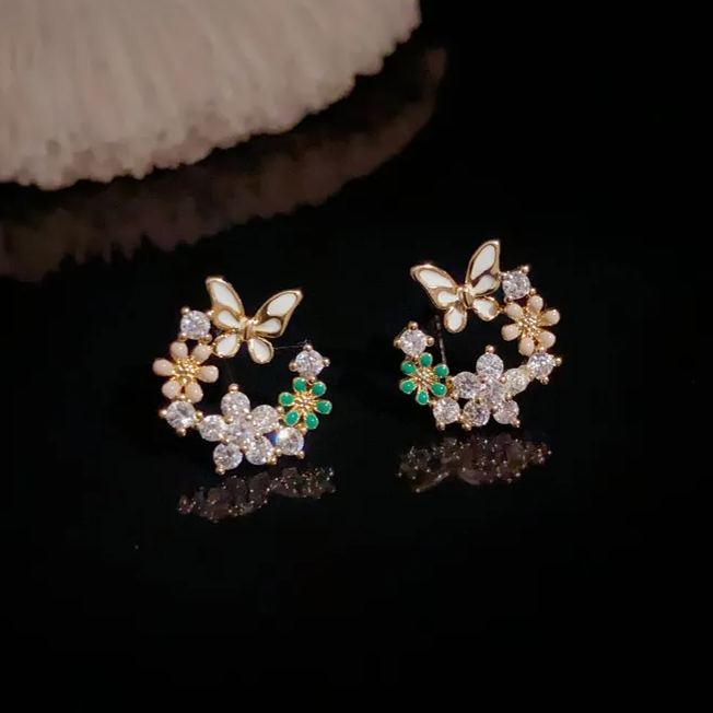 đ¸Butterfly Wreath Zircon Earrings