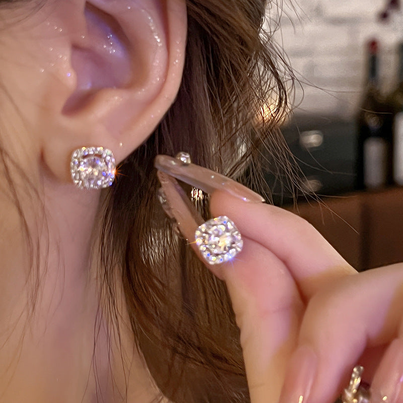 🌸French Style Minimalist Diamond Earrings