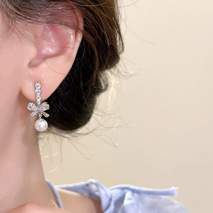 Hot Sale🎁Shiny Bow Pearl Earrings