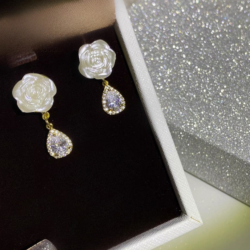🌸White Camellia Diamond Earrings