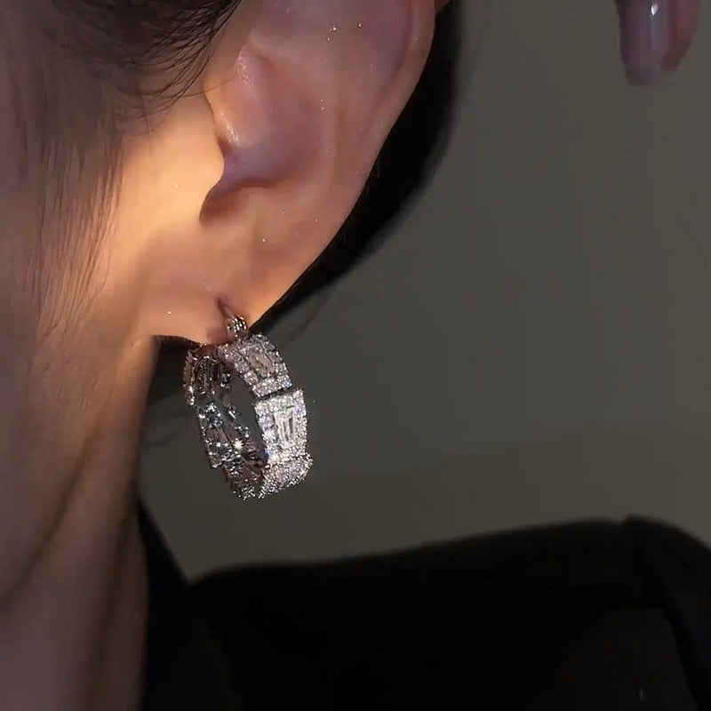 🌸French Zircon Hoop Earrings