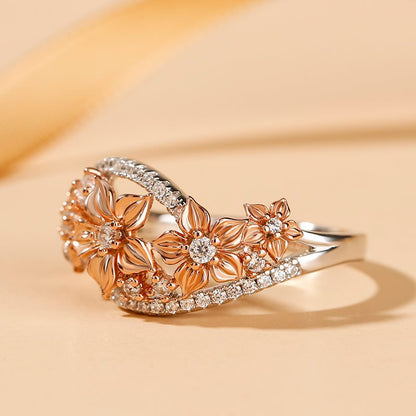 Floral Moissanite Women's Band