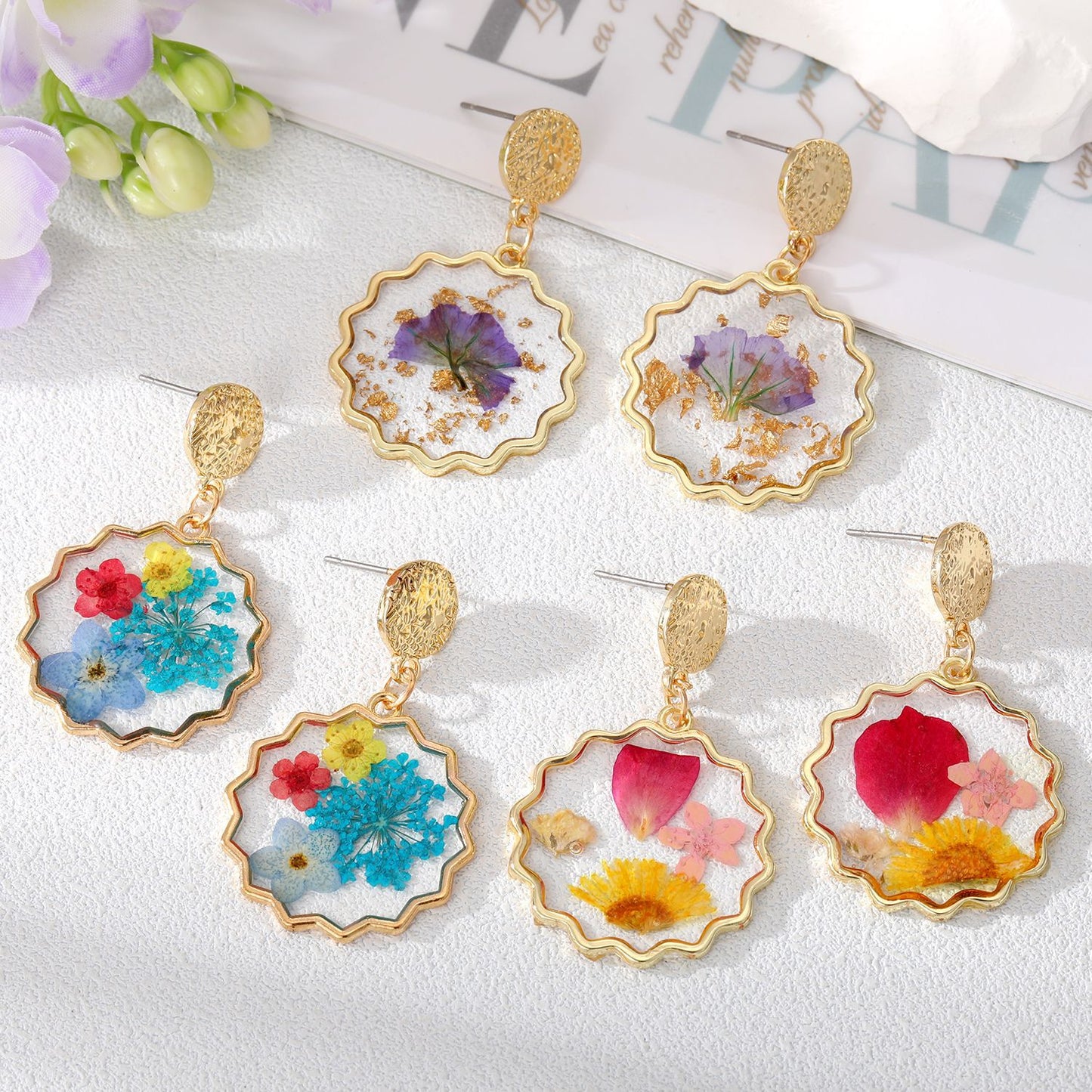 Irregular Sunshine Round Dried Flower Ring