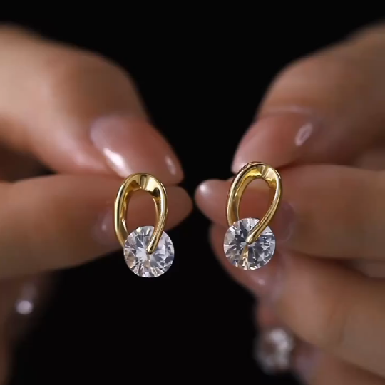 Hot Sale🎁Minimalist Zircon Stud Earrings