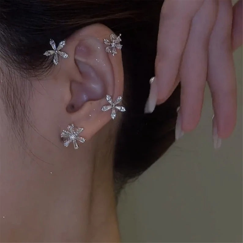 🌸Shiny Rotating Flower Earrings