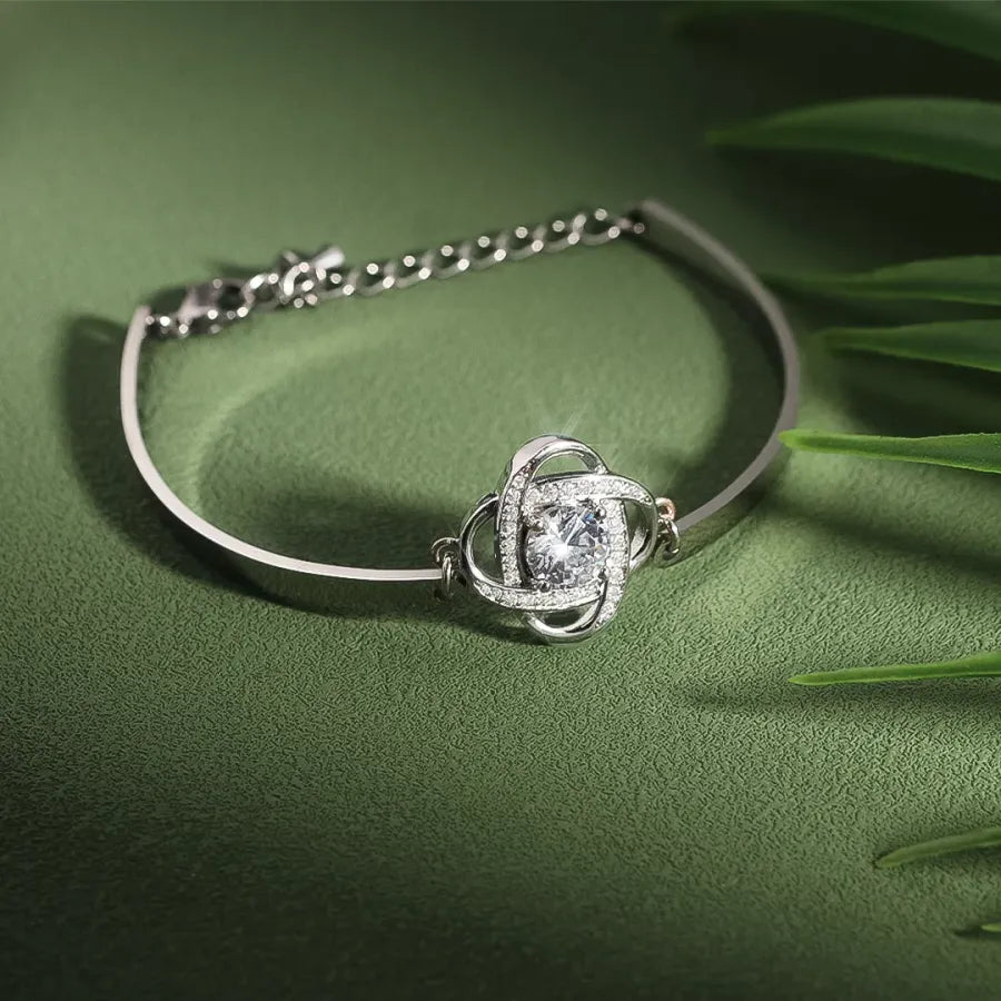 FOR DAUGHTER - I AM ALWAYS WITH YOU DIAMOND KNOT BRACELET