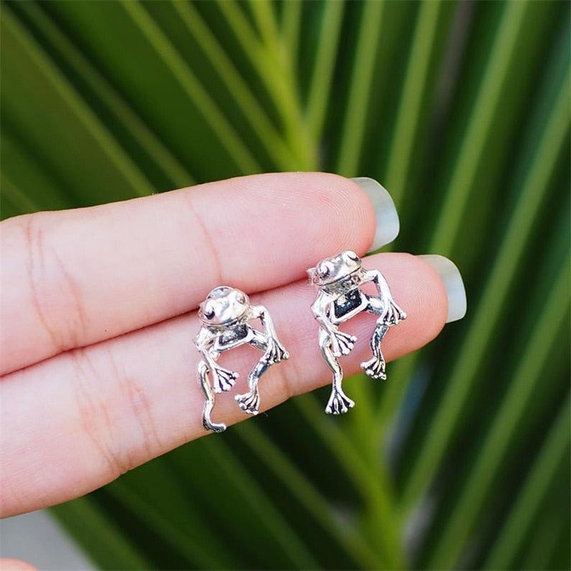 'Take It Easy' Frog Earrings