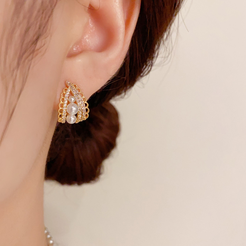 🌸Vintage Pearl Zircon Lace Earrings