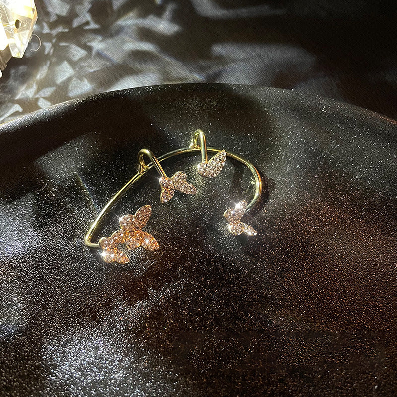 🦋Shiny Zircon Butterfly Ear Clips🦋