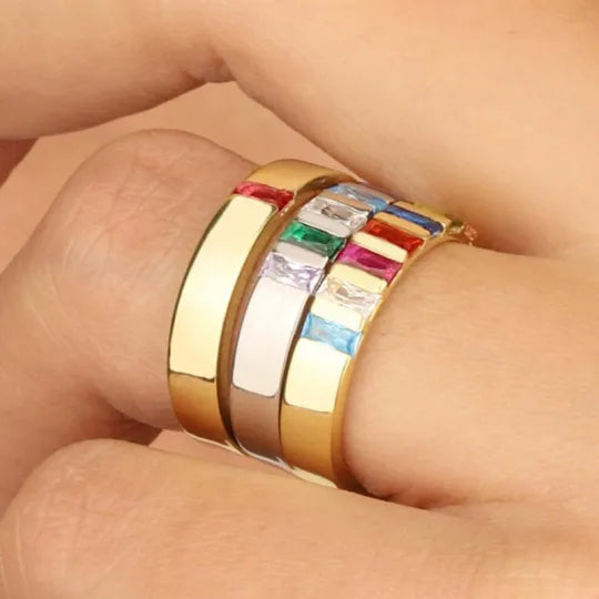 CUSTOM BIRTHSTONE FAMILY ELEGANT RING