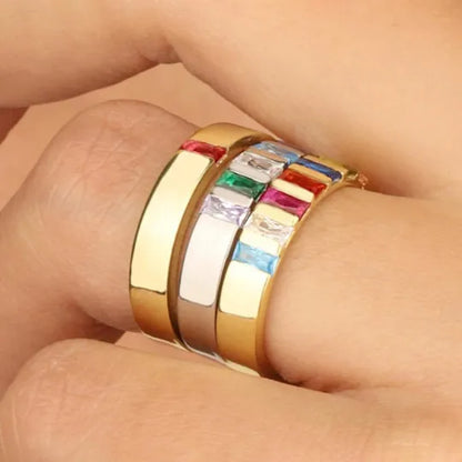 CUSTOM BIRTHSTONE FAMILY ELEGANT RING