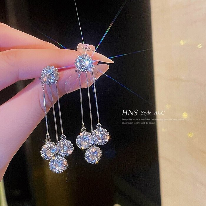 🌸2024 Spring Hot Sale✨Crystal string earrings
