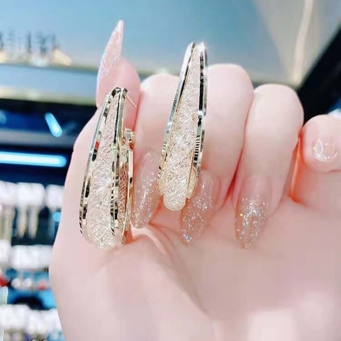 🌸2024 Spring Hot Sale✨Fashion Oval Earrings