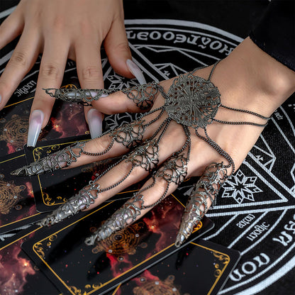 GOTHIC GLOVE METAL CUTOUT BRACELE