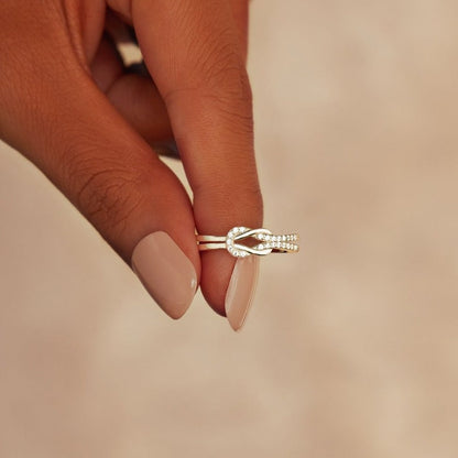 Grandmother & Granddaughter Square Knot Ring S925