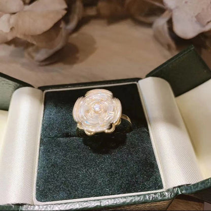 Four-Leaf Clovers Rotating Ring