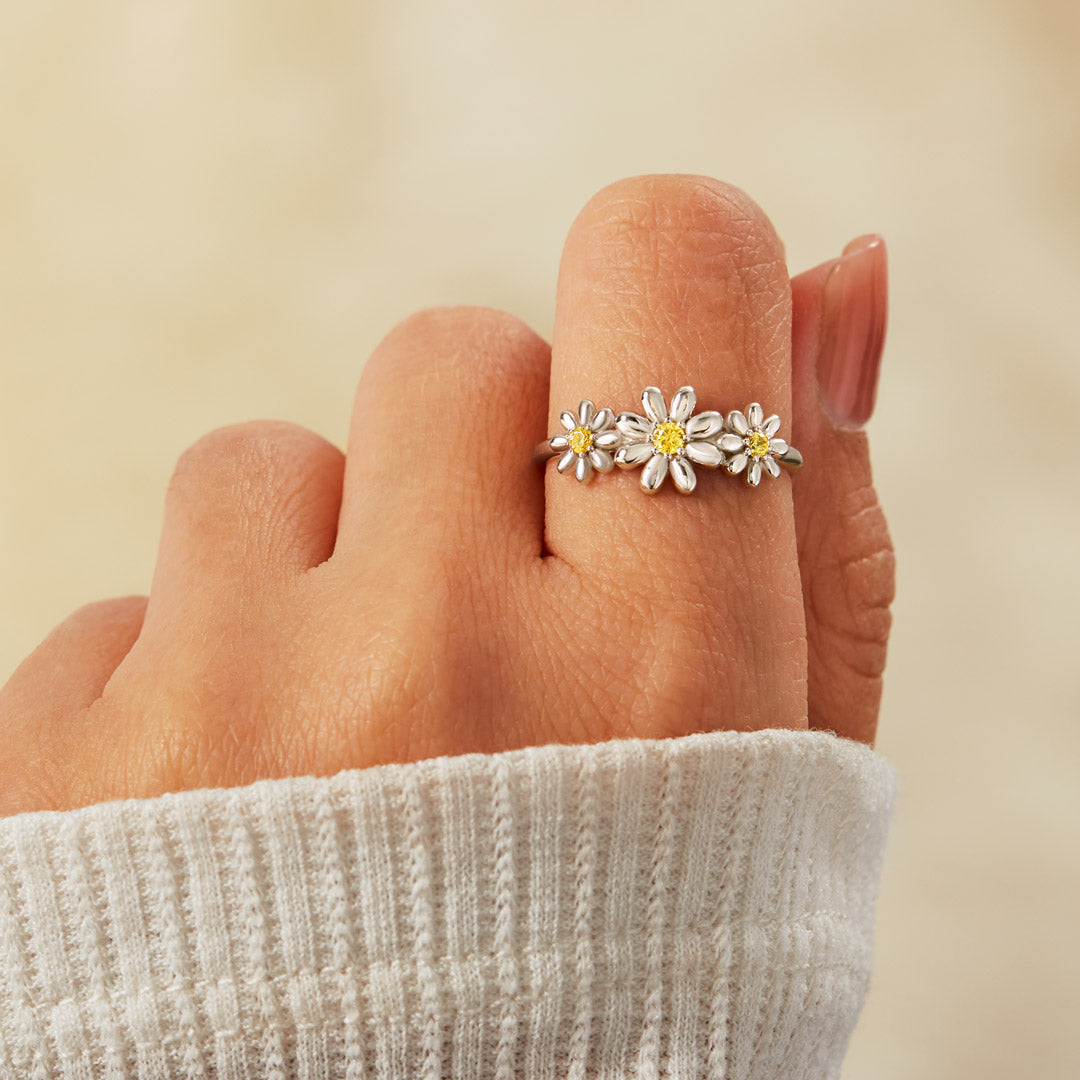 Rooting For You Three Flower Ring