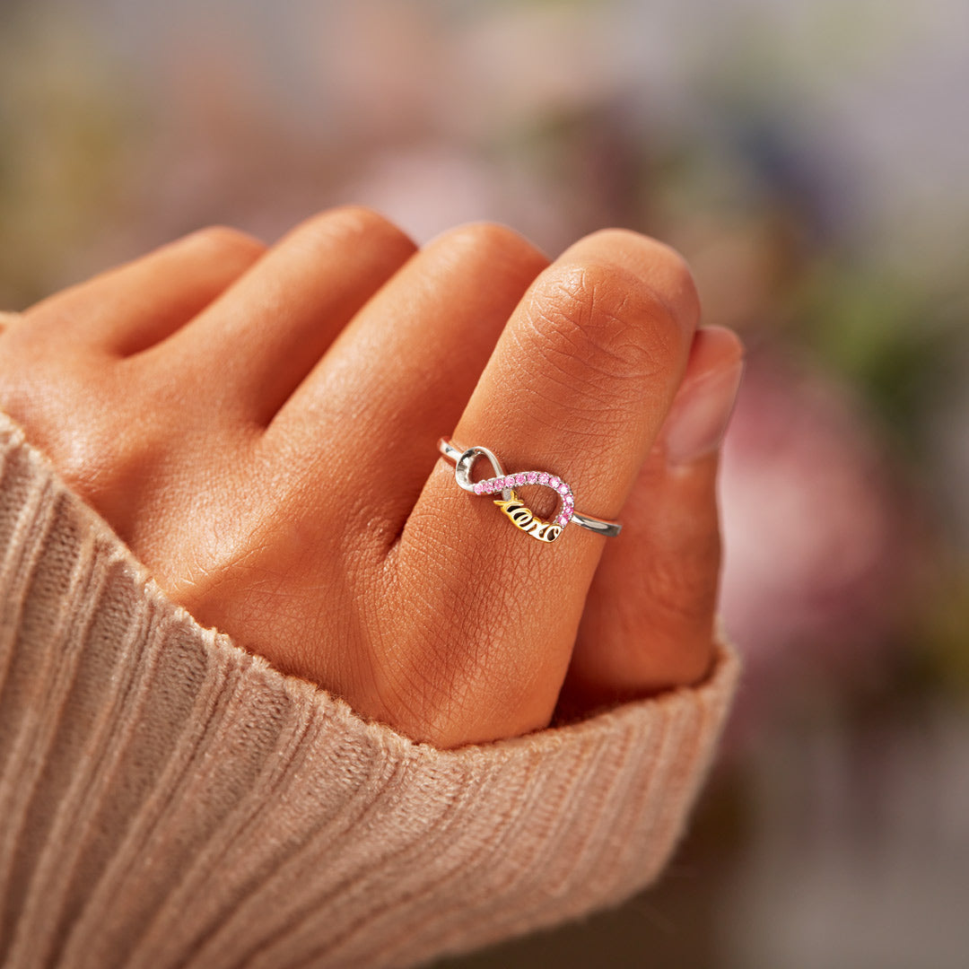 Token of Hugs and Kisses For Daughter XOXO Ring