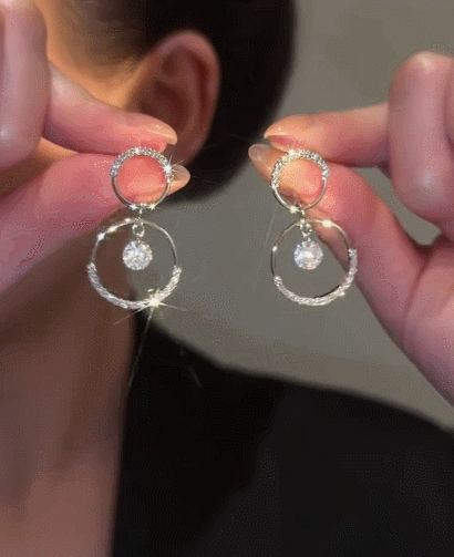 🌸2025 New Sale-ITALIAN STYLE CRYSTAL HOOP EARRINGS