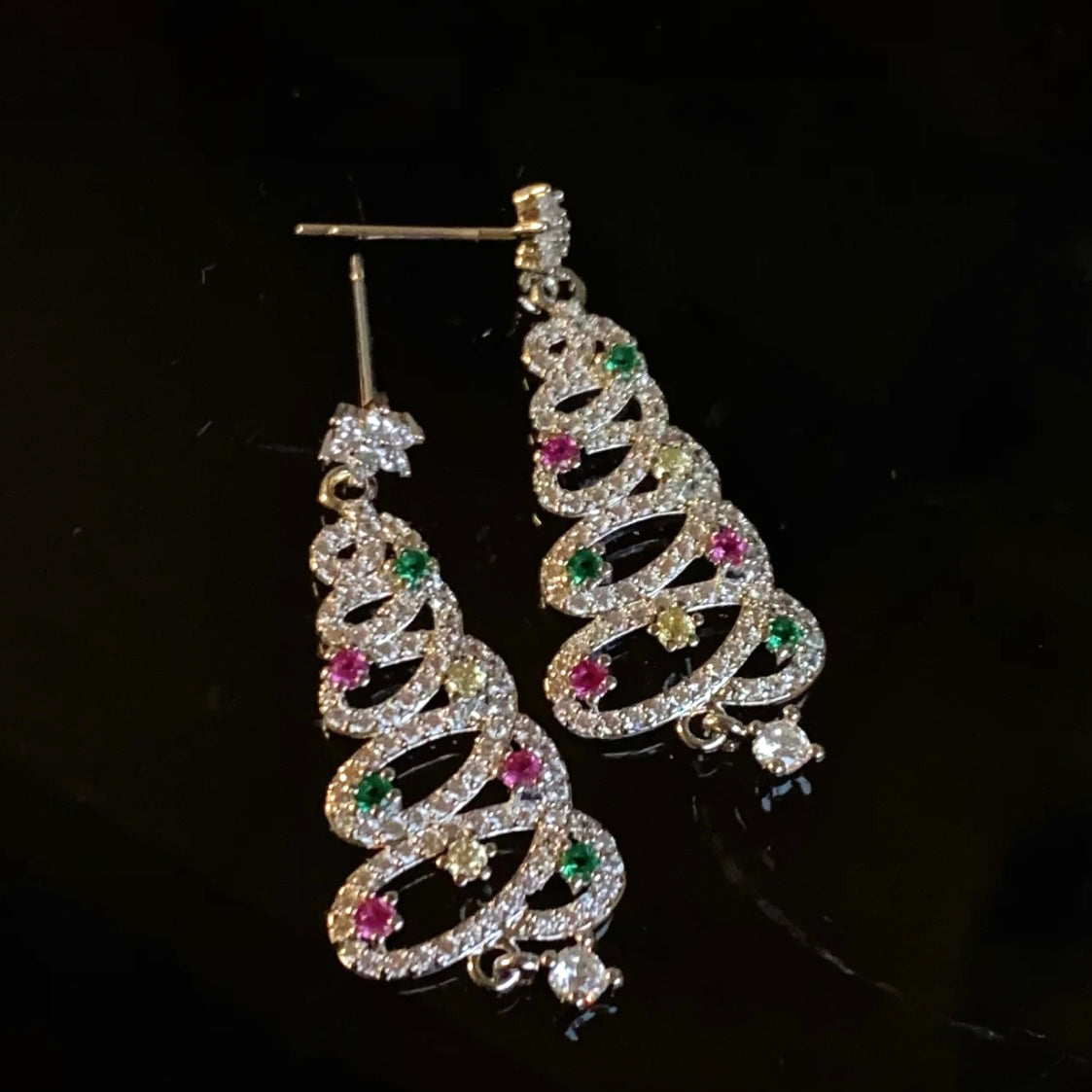 Hot Sale🎁Shiny Christmas Tree Earrings