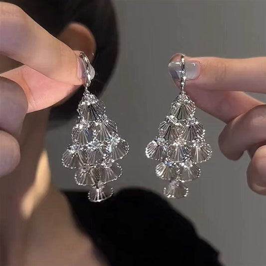 🌸French Style Hollow Leaf Earrings