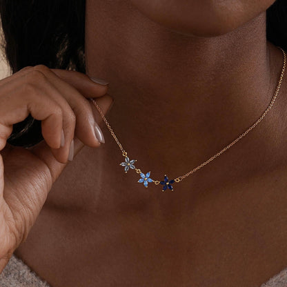 Mom’s Garden – Mother&Children Personalized Floral Birthstone Necklace