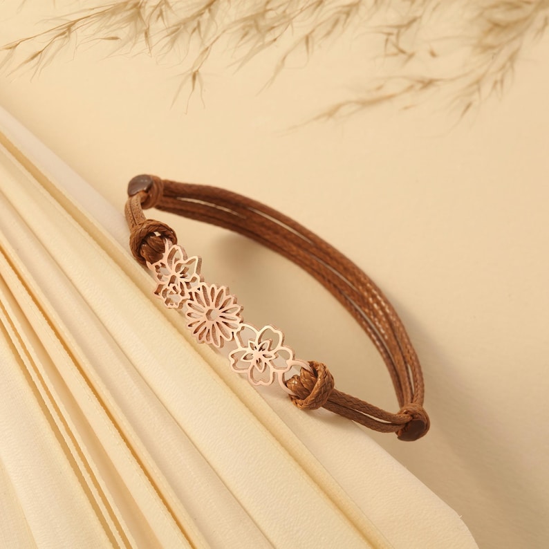 Multiple Birth Flowers Leather Bracelet