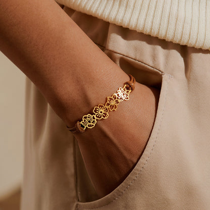 Custom 1-8 Birth Flowers Leather Bracelet