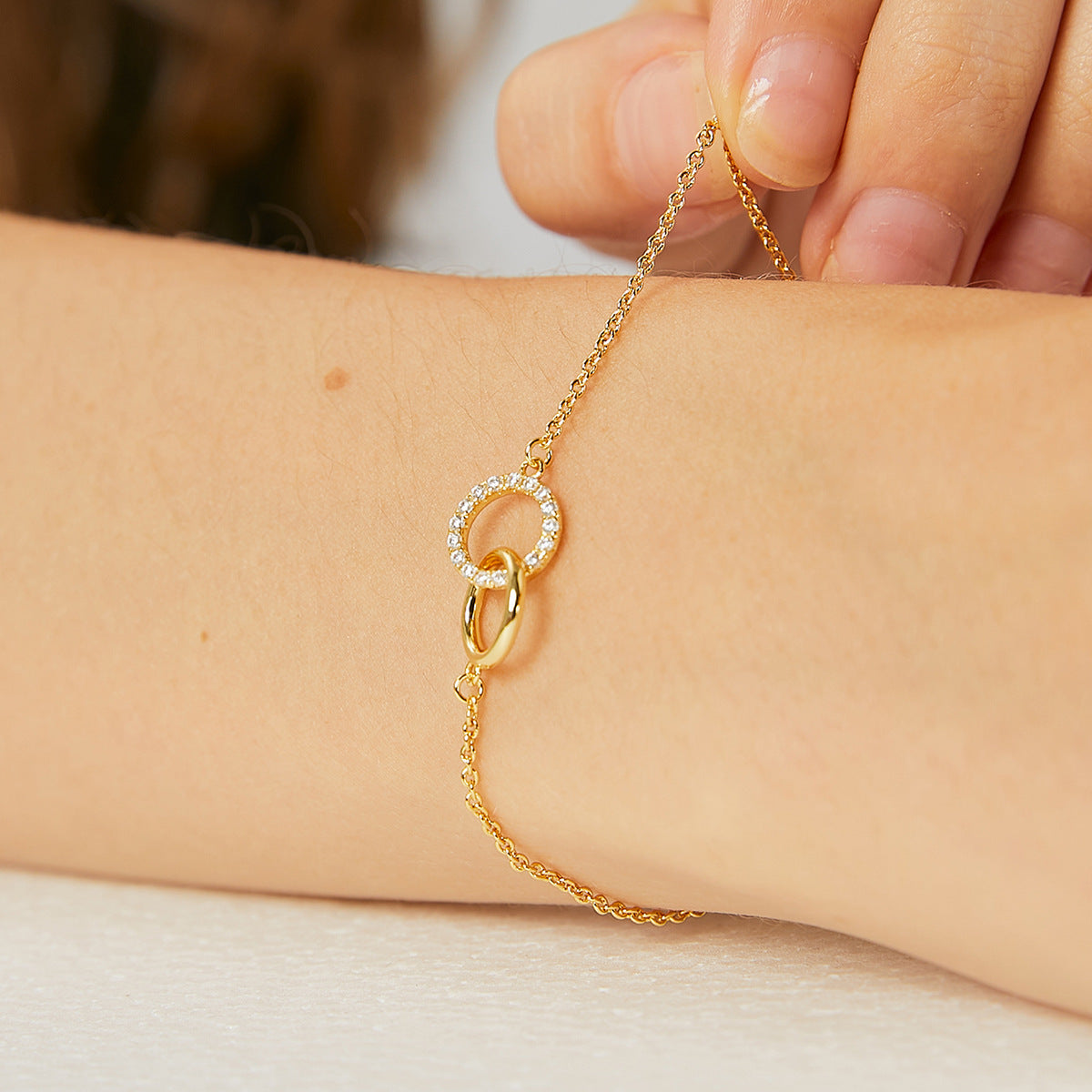 For Friend- We Are Forever Linked Together Circle Bracelet