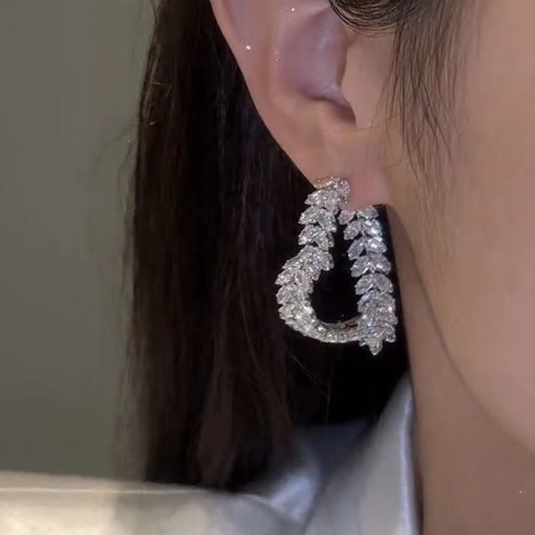 14K Gold-Plated Exquisite Crystal Heart Wheat Earrings