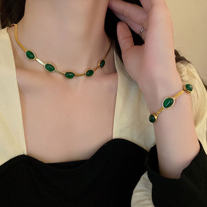 EMERALD JEWELRY SET