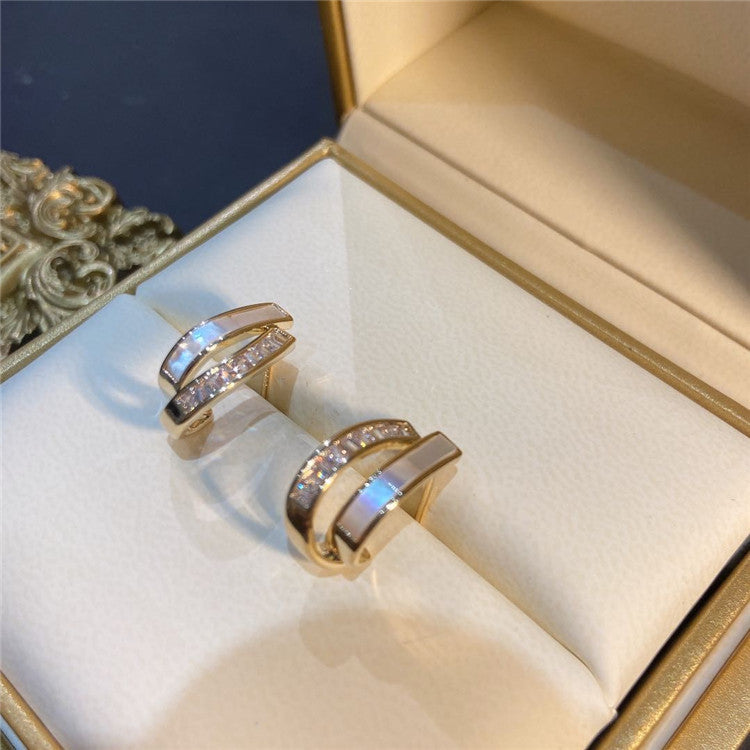 🌸French Style Zircon Shell Earrings