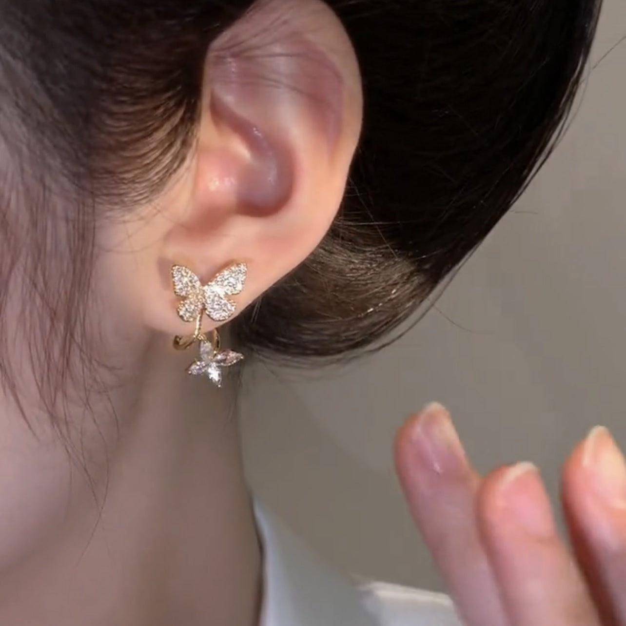 🌸Butterfly Zircon Stud Earrings