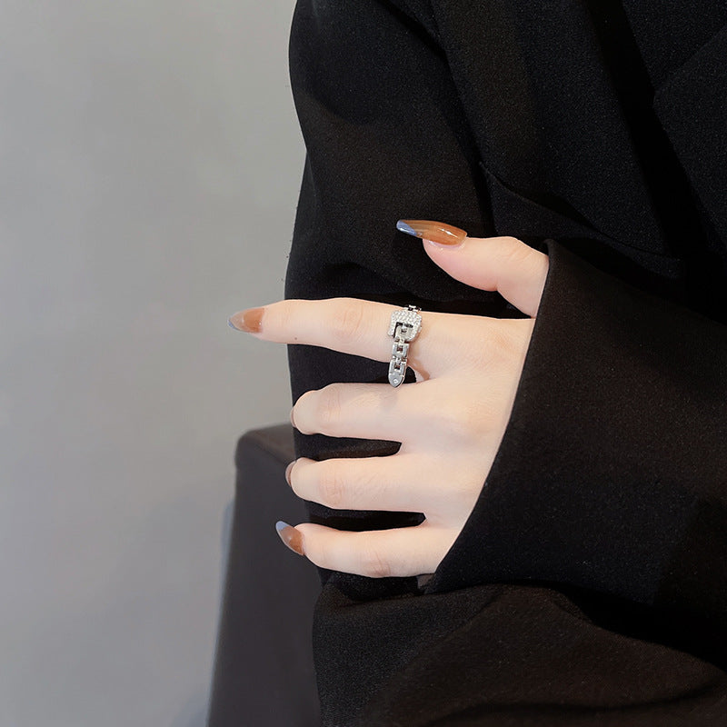 Fashionable Adjustable Buckle Ring
