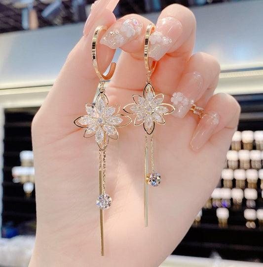 🌸2024 Spring Hot Sale✨Brilliant Flower Fringe Earrings