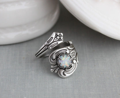 S925 STERLING SILVER WHITE OPAL SPOON RING