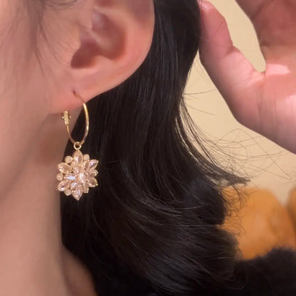🌸ITALIAN STYLE CRYSTAL LOTUS EARRINGS