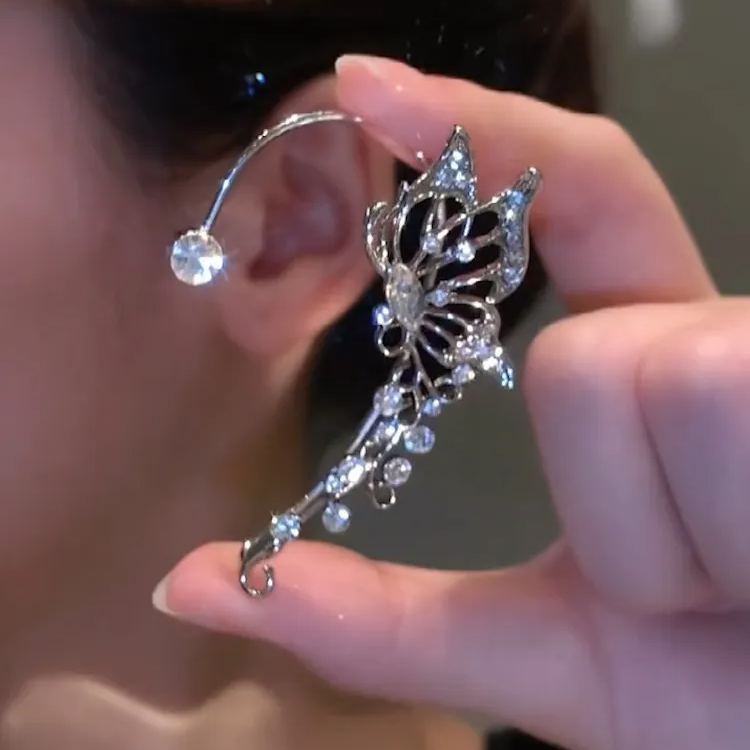 🌸2024 Spring Hot Sale✨HOLLOW BUTTERFLY STYLE ZIRCON EARRINGS