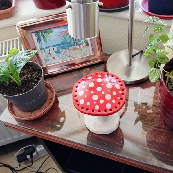 🍄Mushroom Earring Holder Decorative Ornament