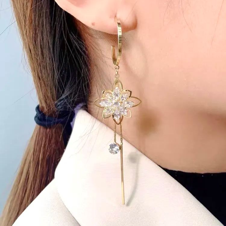 Hot Sale🎁Shiny Lotus Tassel Earrings