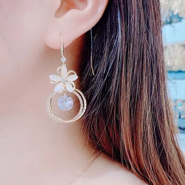 🌸Crystal Zircon Flower Pendant Earrings