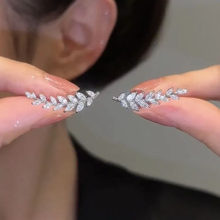 🌸Leaf Zircon Earrings