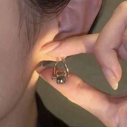 🌸French Style Minimalist Rotatable Zircon Earrings