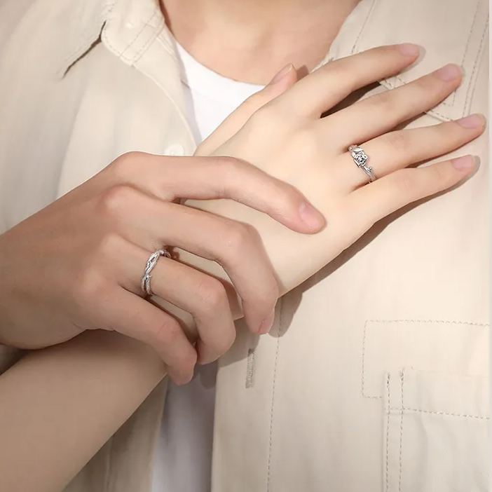 Hot Sale🎁Thorns and Roses S925 Silver Couple Ring