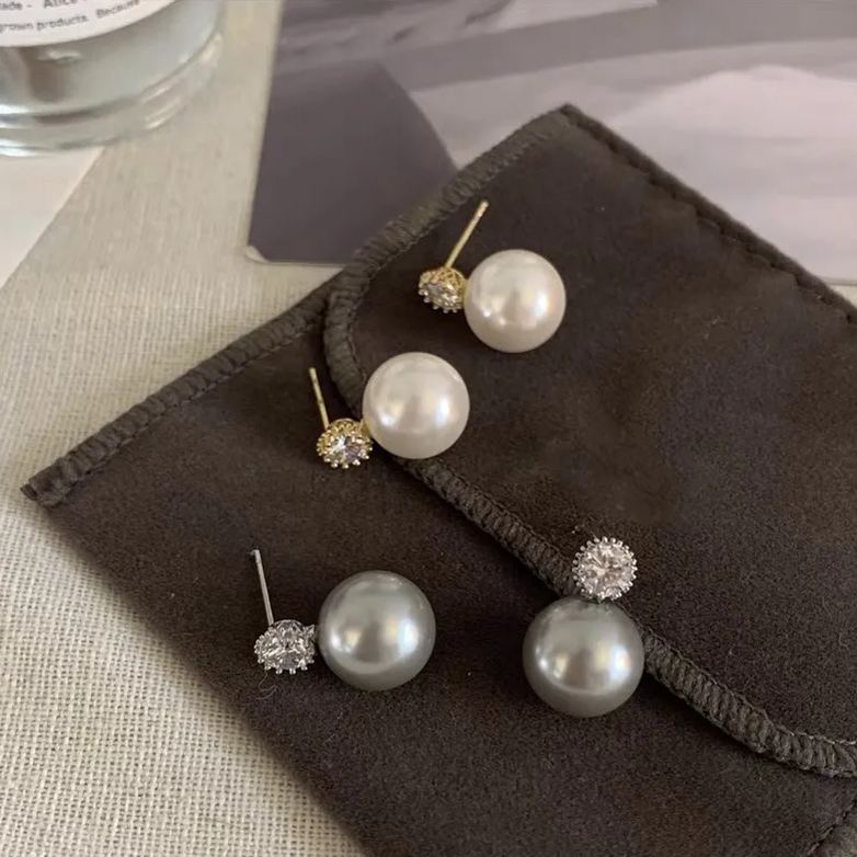🌸French Style Minimalist Pearl Earrings