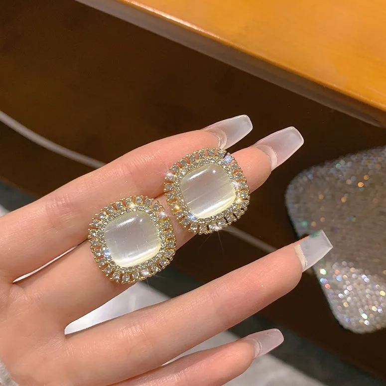 Hot Sale🎁Italian Style Opal Vintage Earrings