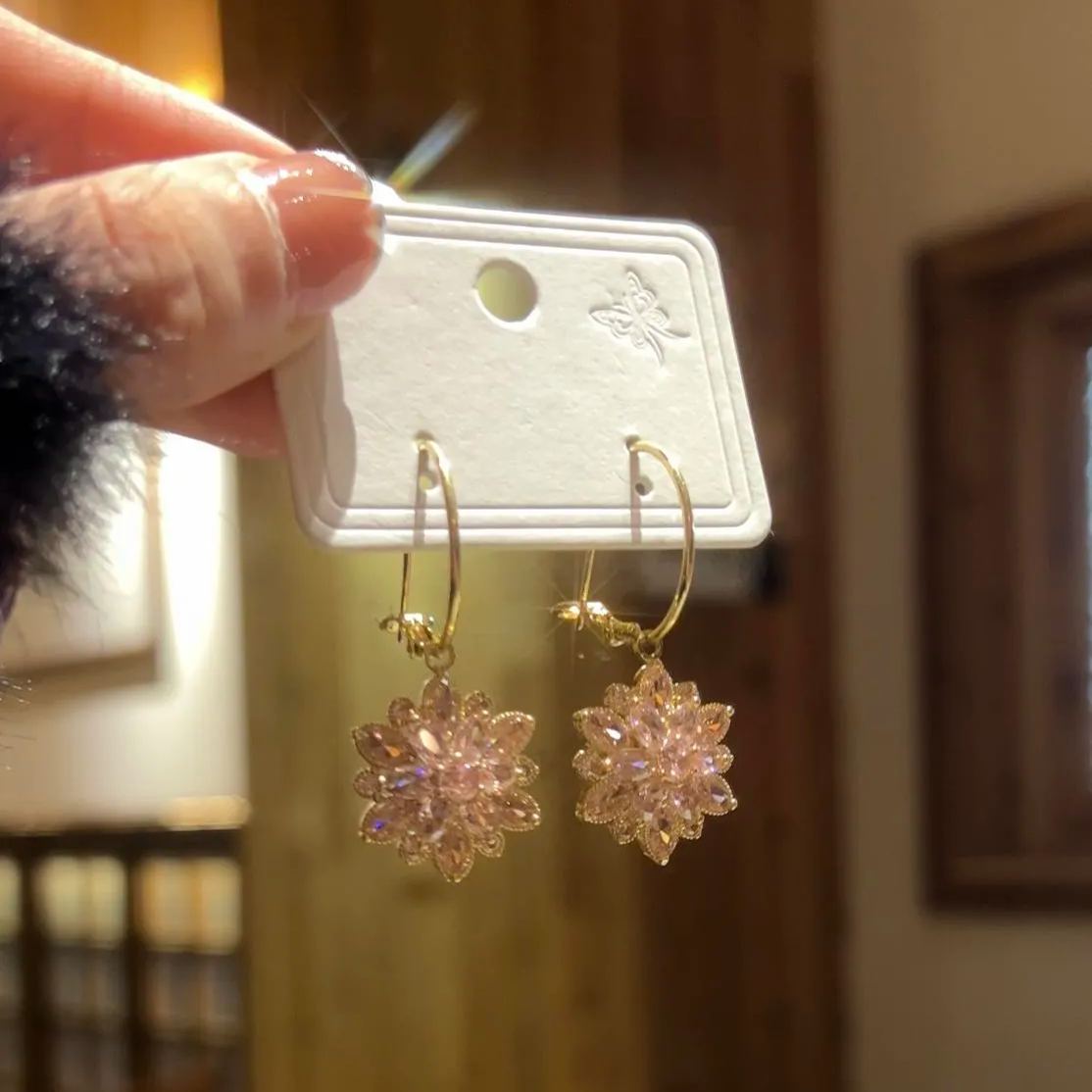 🌸ITALIAN STYLE CRYSTAL LOTUS EARRINGS