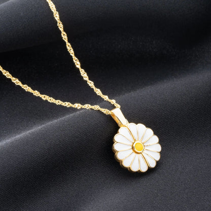 Hot Sale🎁Openable Daisy Necklace